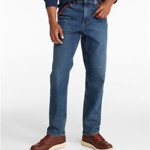 NWOT L.L. Bean Classic Fit BeanFlex Jeans
